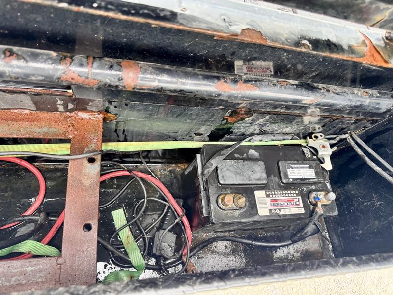 2021 Other PJ 102″ x 40′ Gooseneck Straight Deck Hotshot 18k - Image 7