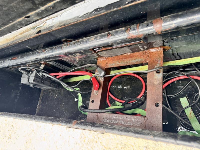 2021 Other PJ 102″ x 40′ Gooseneck Straight Deck Hotshot 18k - Image 6