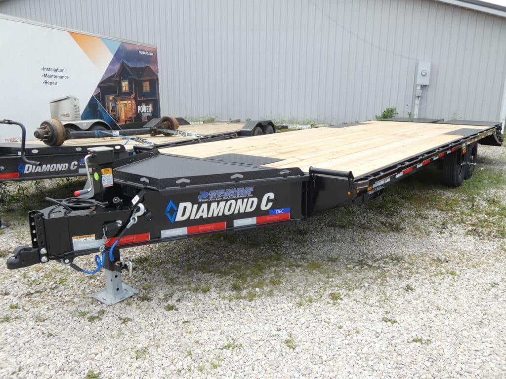 2025 Diamond C DEC207 102″x 26′ 14.9k 14.9k Deck-Over Trailer With MAX Ramps Stock #300436 – Spencer Trailers