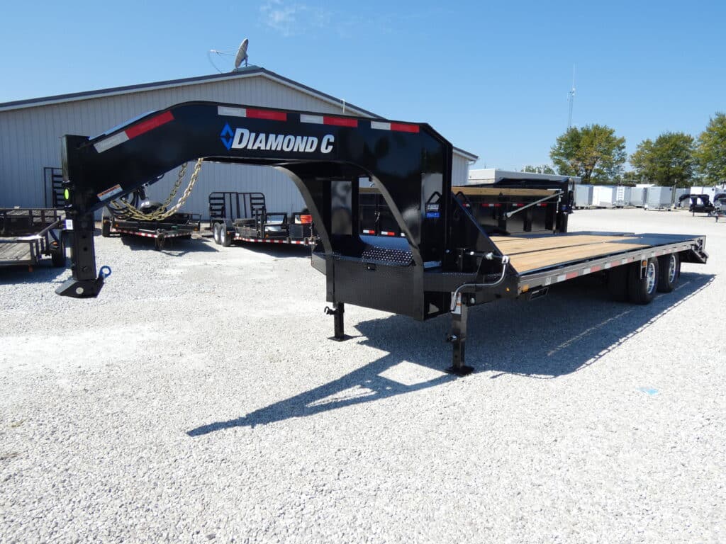 2026 Diamond C FMAX212 102″x 25′ 25.9k Equipment Trailer With MAX Ramps, Stock #305054 Gooseneck Trailer – Spencer Trailers