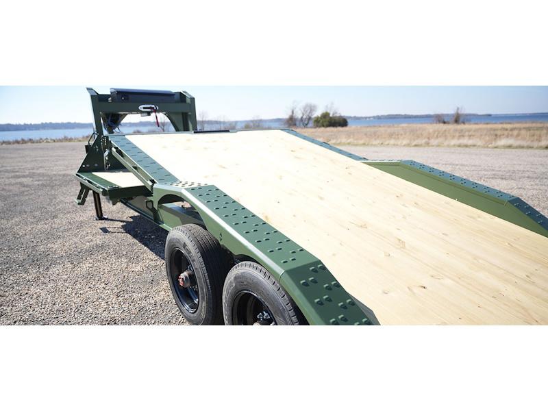 2025 Diamond C HXD-GN 24′ x 102″