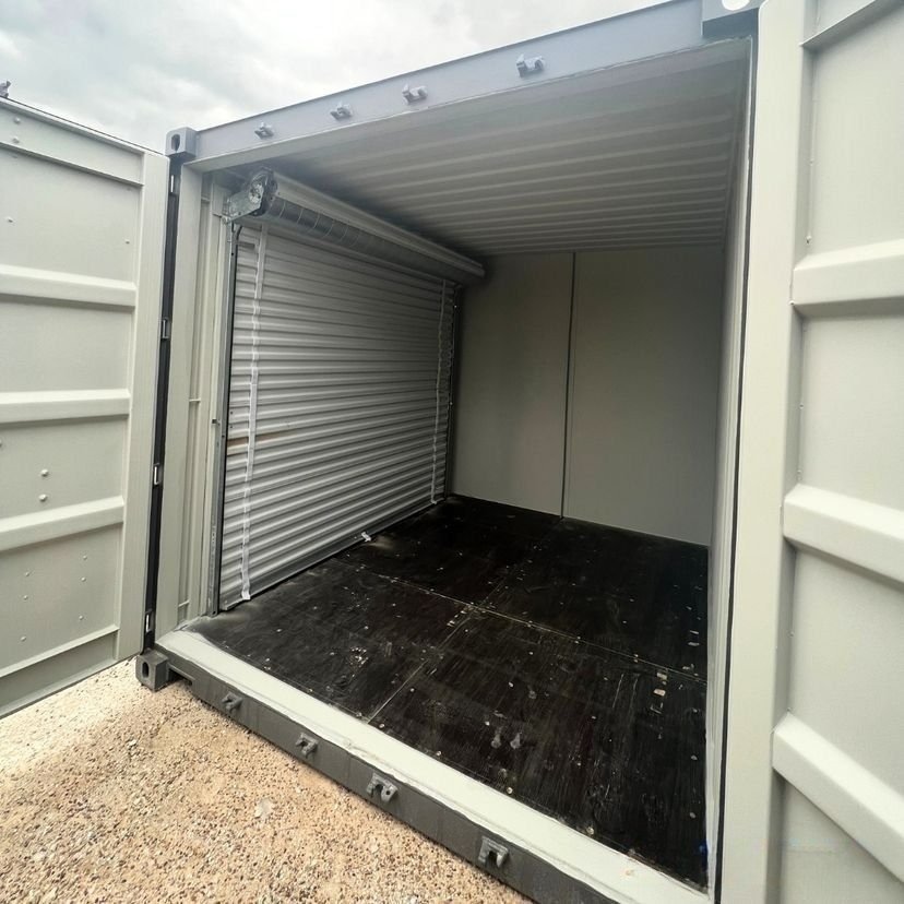 10 Ft Shipping Container With Roll Up Doors available for sale - Image 3