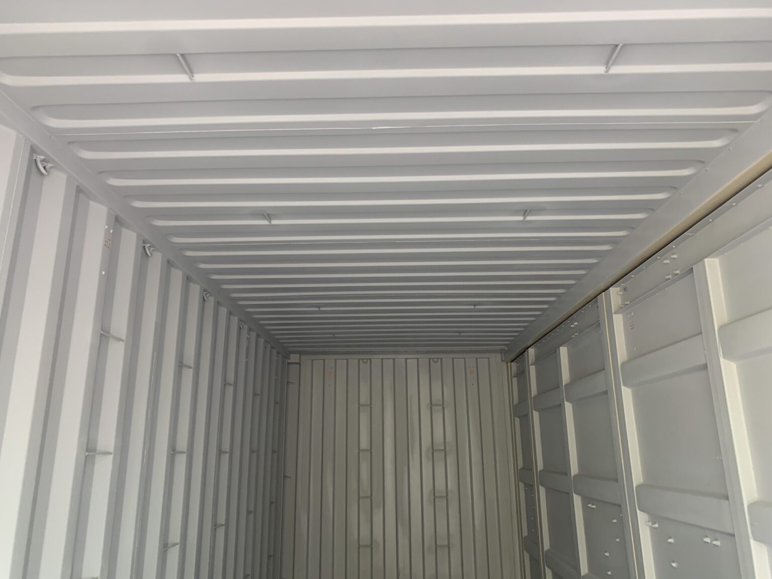 Used 20ft Shipping Container - Image 4