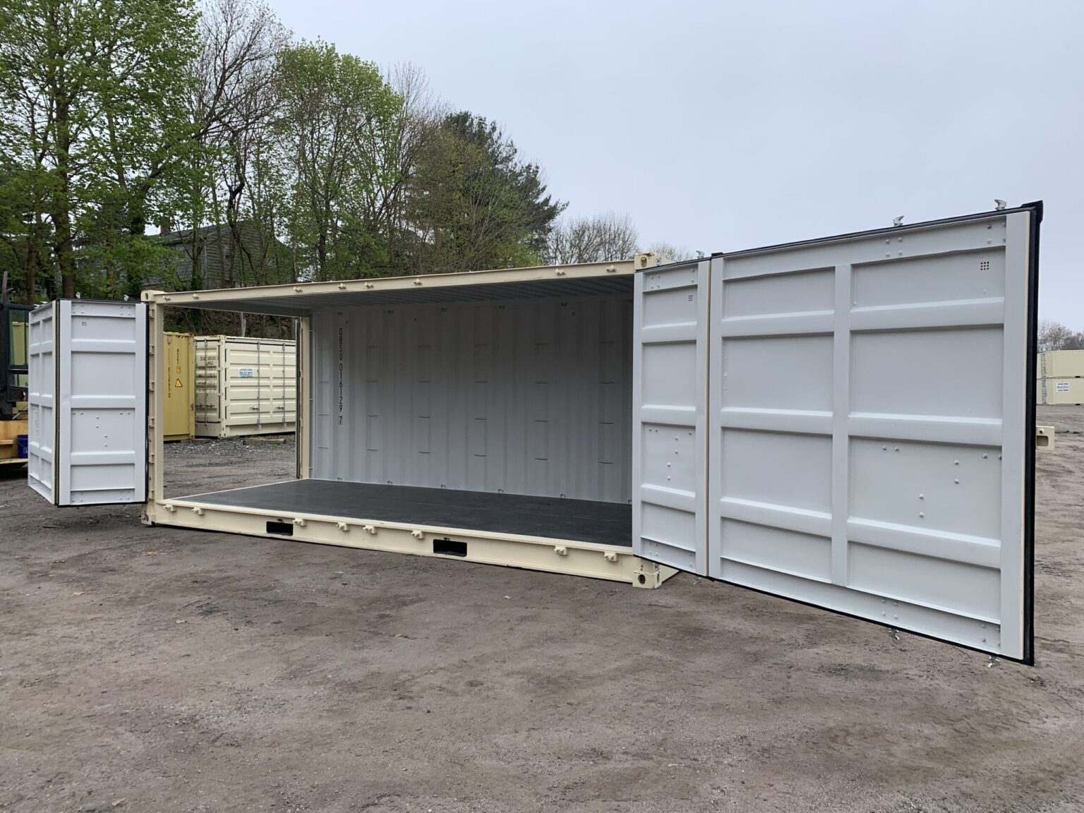 Used 20ft Shipping Container - Image 2